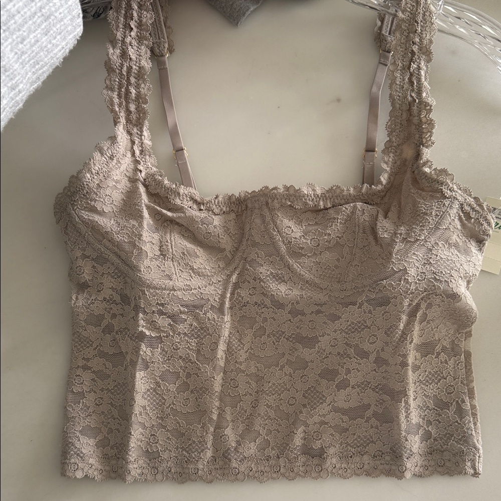 American Eagle Outfitters Lace Bralette in Taupe